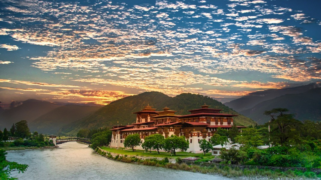 Essence Of Bhutan — The Land Of Happiness Awaits